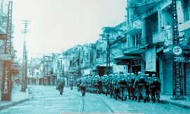 Hình ảnh hiếm về Hà Nội ngày tiếp quản 60 năm trước