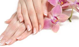 móng tay phản ánh tình trạng sức khỏe của bạn