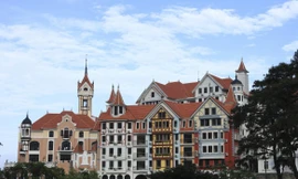 Vĩnh Phúc hướng tới thu 2.600 tỷ từ 'ngành công nghiệp không khói'