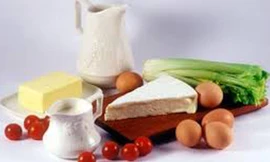 Người bệnh ung thư có nên ăn nhiều chất bổ dưỡng?