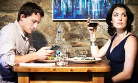 Dấu hiệu bạn quá chén khi hò hẹn