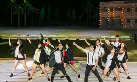 Nhóm RIO Crew biểu diễn tại Hội An…