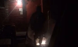 Hình ảnh người đàn ông bí ẩn trong trang phục Batman được nhân chứng ghi lại được