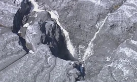 Hố tử thần lớn xuất hiện ở bang Florida. Ảnh: Tampabay