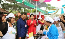 Hàng trăm chị em ngưỡng mộ khi nghe Quyền Linh chia sẻ bí quyết nấu ăn