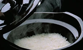 Bốn sai lầm khi nấu cơm các bà nội trợ nên lưu ý