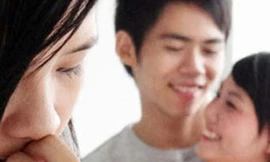 Sống với tôi nhưng anh vẫn rủ gái đi khách sạn