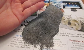 Hỗn hợp magie-sắt-muối đi kèm trong MRE. Ảnh: Wordpress.