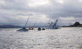 KNM Helge Ingstad sắp chìm nghỉm ngoài khơi bờ biển phía tây Na Uy