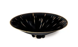 Chiếc bát dự kiến có giá khoảng 91 tỷ đồng. Ảnh: Chinadaily