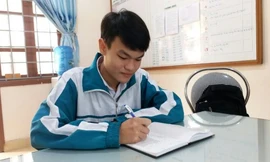 Học sinh cấp 3 giải quyết vấn đề 'sung sướng' cho giới trẻ 