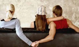 Bị chồng của bạn ép làm vợ bé