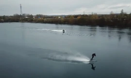 Người bay lập kỷ lục thế giới: Sáng tạo là đây