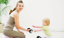 9 bí mật để trở thành bà mẹ 'trông mòn con mắt'