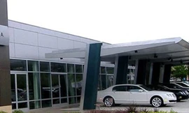 Đại lý Bentley Atlanta, nơi một số mẫu siêu sang bị mất trộm vào thời điểm vài ngày trước Giáng sinh. Ảnh: Facebook.