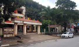 Quan Sơn là huyện thực hiện nhất thể hóa 100% bí thư kiêm trưởng thôn bản