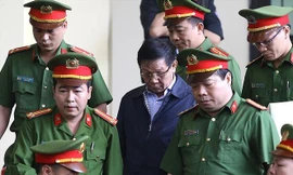 Ông Phan Văn Vĩnh tại toà.