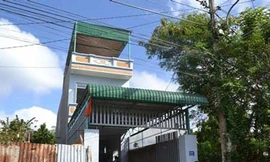 Bị mất trộm va ly gần 1 tỷ đồng... dưới gầm giường