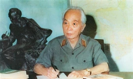 Tướng Giáp được giao lãnh đạo đội quân giải phóng như thế nào?