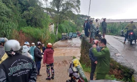 Người đàn ông bị nước cuốn mất tích khi lái xe tải qua đập tràn ở Đà Lạt