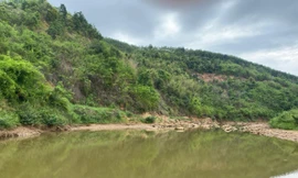 Rủ nhau tắm sông sau lễ tổng kết, nam sinh 13 tuổi đuối nước tử vong