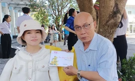 Bác sỹ rủ 'hội bạn thời đại học' mở phòng khám miễn phí cho bệnh nhân nghèo