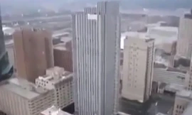 Clip cao ốc chọc trời sụp đổ trong giây lát