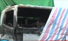 Ô tô chở 40 xe máy bốc cháy khi đang chạy