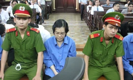 Bị cáo Huyền Như tại phiên tòa ngày 27/12. Ảnh Việt Văn.