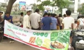 Tiếp tục duy trì quán cơm 5.000 đồng tại Hà Nội