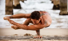 Bên trong một chiến binh: Sự nam tính của Yoga