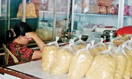 Bó tay với ruốc thịt giá rẻ 