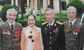 Những anh hùng phá bom