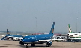 Gia tăng vụ việc dọa bom, mang súng lên máy bay