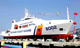 Hạ thủy tàu cảnh sát biển đa năng, thiết kế hiện đại