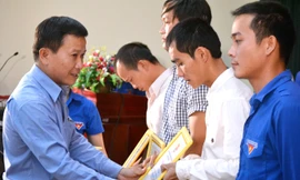 Không đơn độc những người trẻ một thời lầm lỡ
