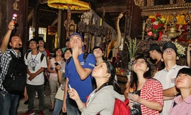 “Tôi xê dịch” về làng quê