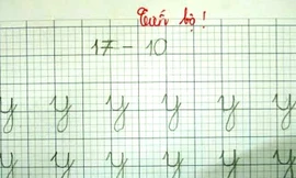 Hoang mang khi con được cô giáo khen