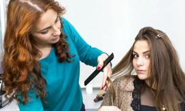 Đan Mạch tranh cãi về giá cắt tóc nam và nữ