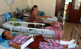 Mâu thuẫn chuyện gia đình, chồng đánh vợ gãy tứ chi