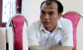 Ông Lê Sỹ Thuần - người trực tiếp nhận hối lộ 10 triệu đồng. Ảnh: Xuân Hùng (Báo Lao Động)