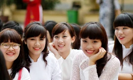 'Nữ sinh Việt Nam Ấn tượng': Giải nhất trị giá gần 60 triệu đồng