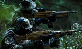 HK121 là thiết kế súng máy đa công dụng cho công ty Heckler & Koch thiết kế và sản xuất từ năm 2010.