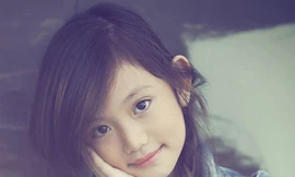 Cô bé 6 tuổi xinh như thiên thần “đốn tim” dân mạng