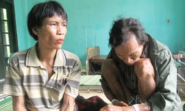 'Người rừng' trở về: Cuộc sống kỳ lạ giữa rừng già