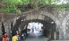 Dự kiến đến tháng 9/2018 sẽ cải tạo thí điểm 6 vòm cầu đường sắt Long Biên.