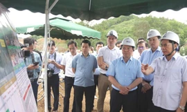 Kiểm tra dự án cao tốc Đồng Đăng- Trà Lĩnh. 