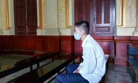 Thư ký tòa cấp cao tại TPHCM lừa tiền ‘chạy án’ lĩnh 13 năm tù