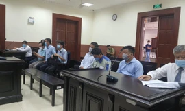 Các bị cáo tại phiên tòa phúc thẩm.