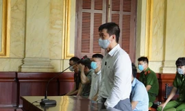 Đoàn Hồng Phúc tại phiên tòa.